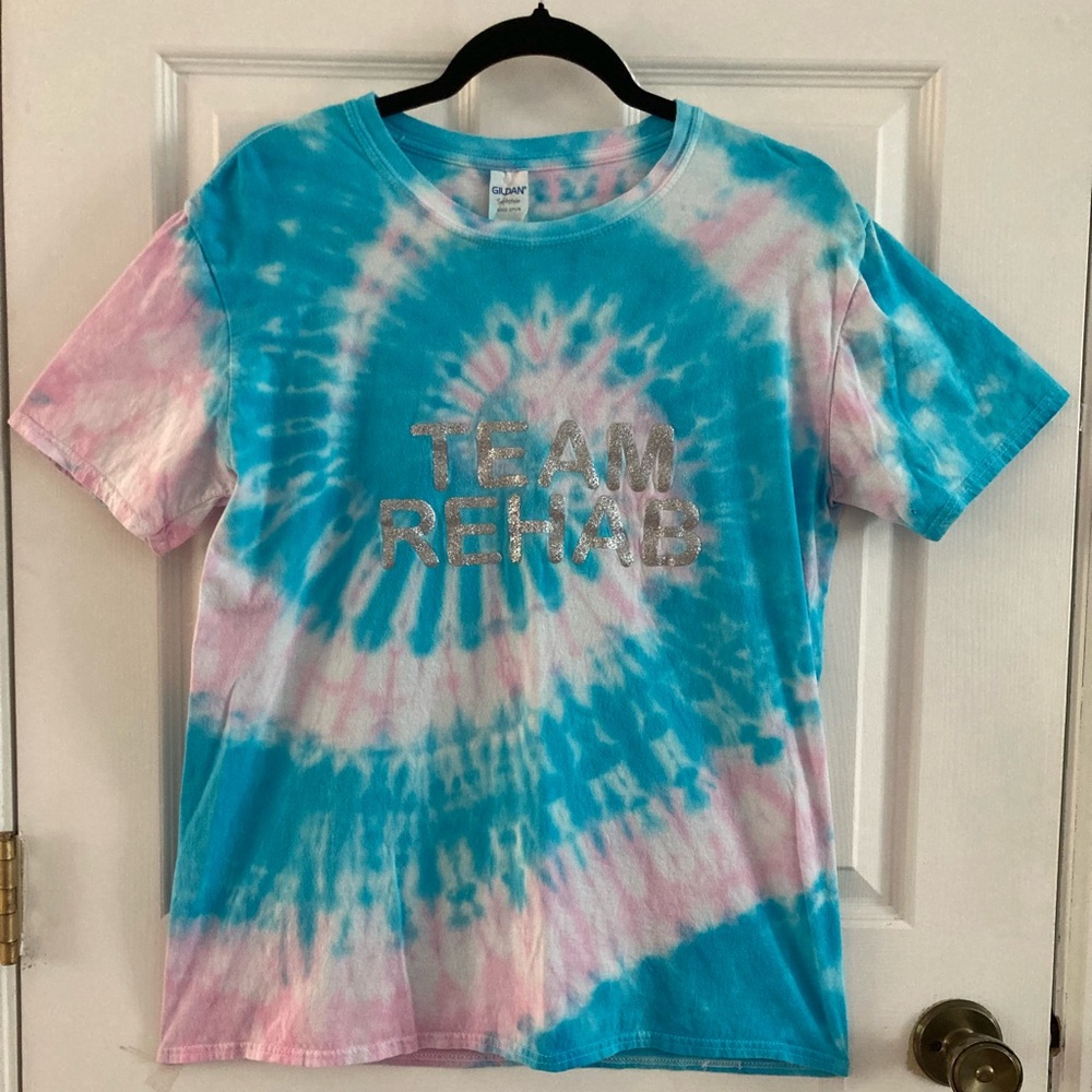 😎 Cool, One of a Kind. Tie-Dyed Women’s Short Sleeved T Shirt. Size L.